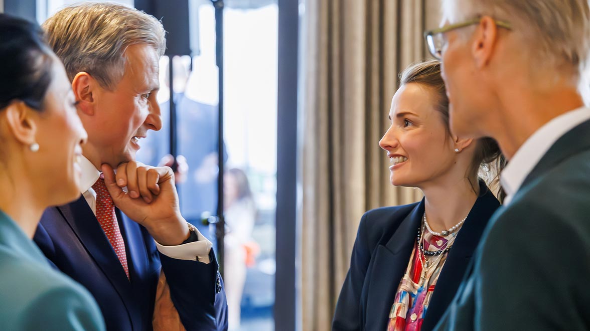 Metzler Private Banking Berlin - Eröffnungsfeier Mai 2025 - Gerhard Wiesheu, Elena von Metzler