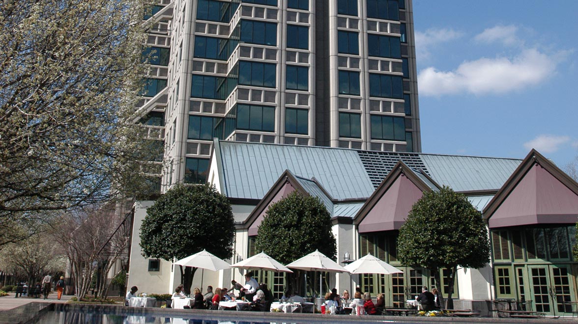 Restaurant in the front area of the office complex at Buckhead Plaza in Georgia