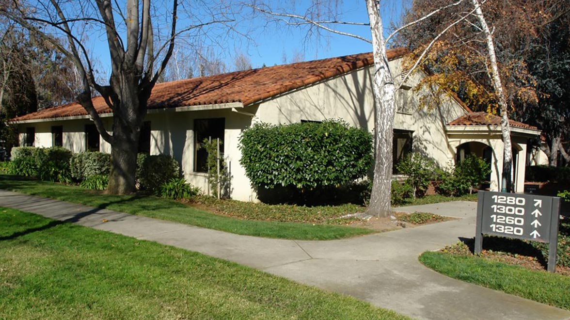 Back area of the building at Mountain View Courtyard in Sunnyvale