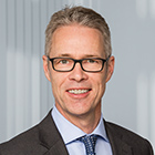 Kim Komperl, Vorstand B. Metzler seel. Sohn & Co. AG