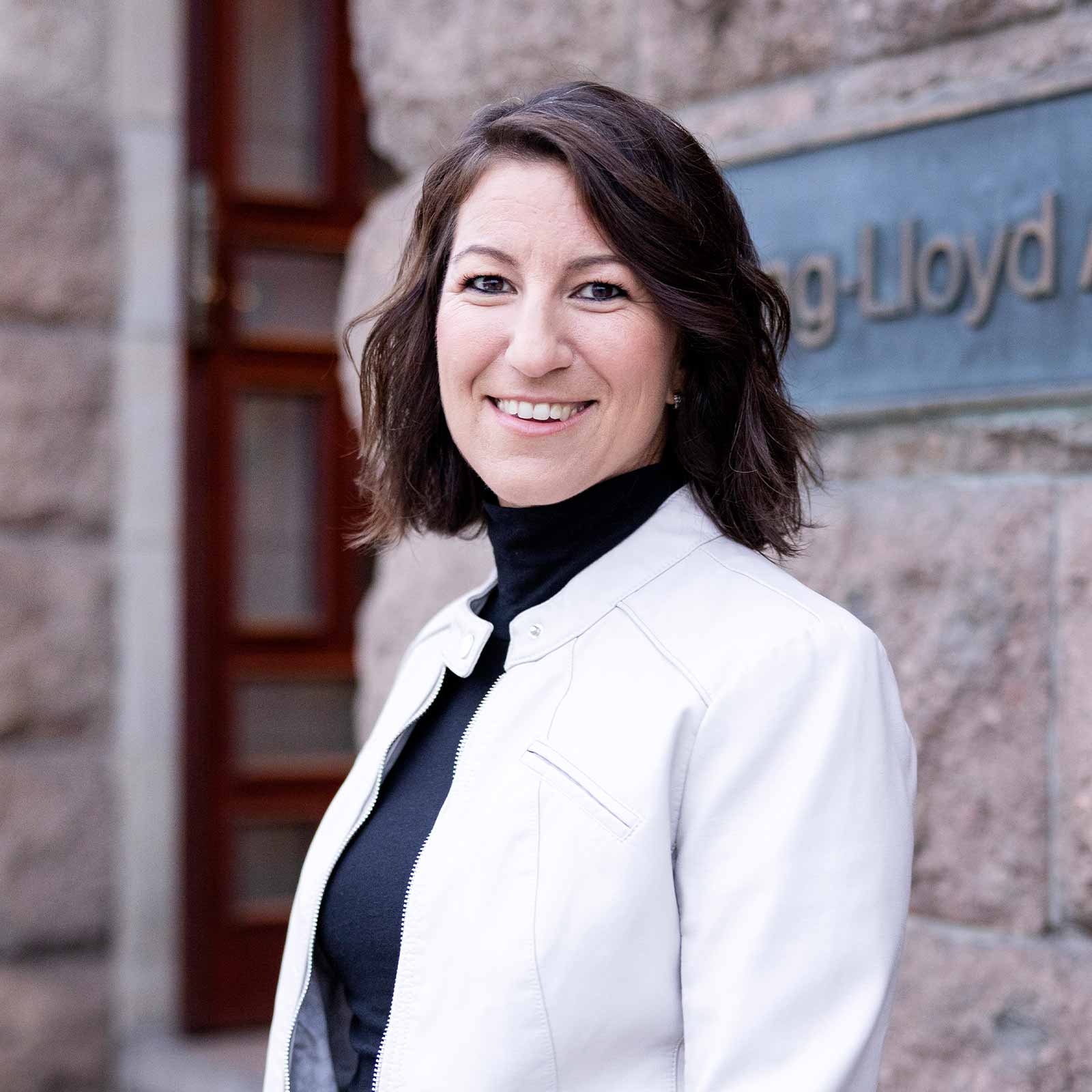Donya-Florence Amer, Vorständin bei Hapag-Lloyd