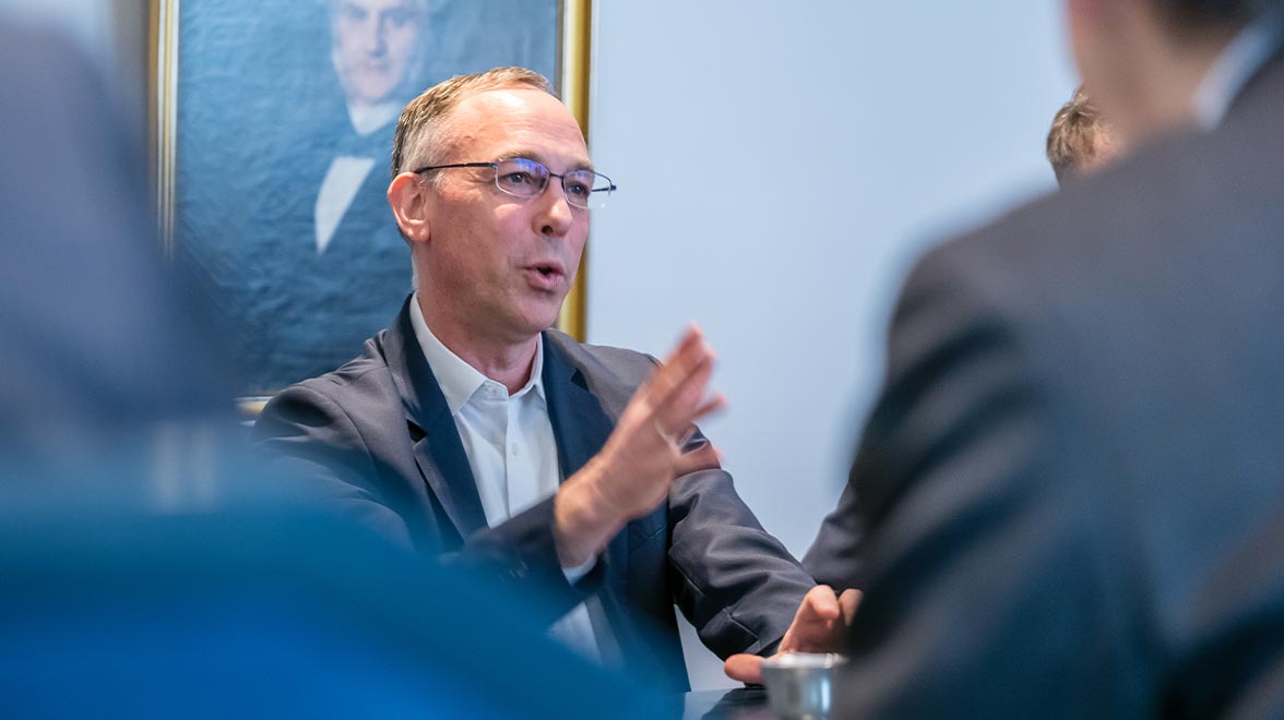 Chefvolkswirt Edgar Walk beim Metzler meets Payden – Economist Summit